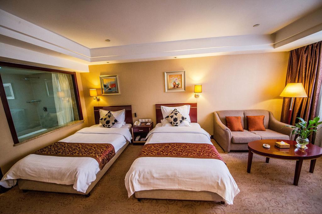 שיג'יאז'ואנג Jingzhou International Hotel מראה חיצוני תמונה