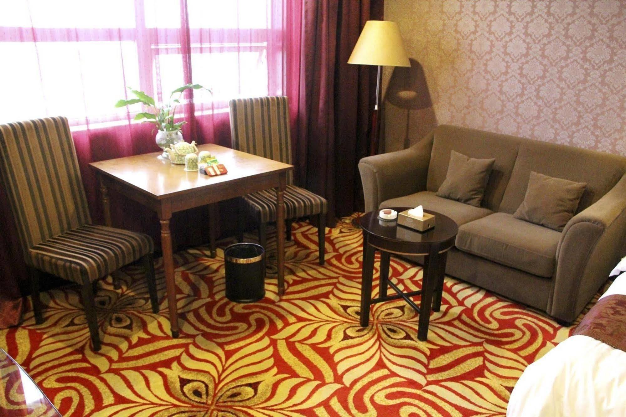 שיג'יאז'ואנג Jingzhou International Hotel מראה חיצוני תמונה