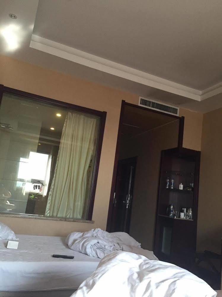 שיג'יאז'ואנג Jingzhou International Hotel מראה חיצוני תמונה
