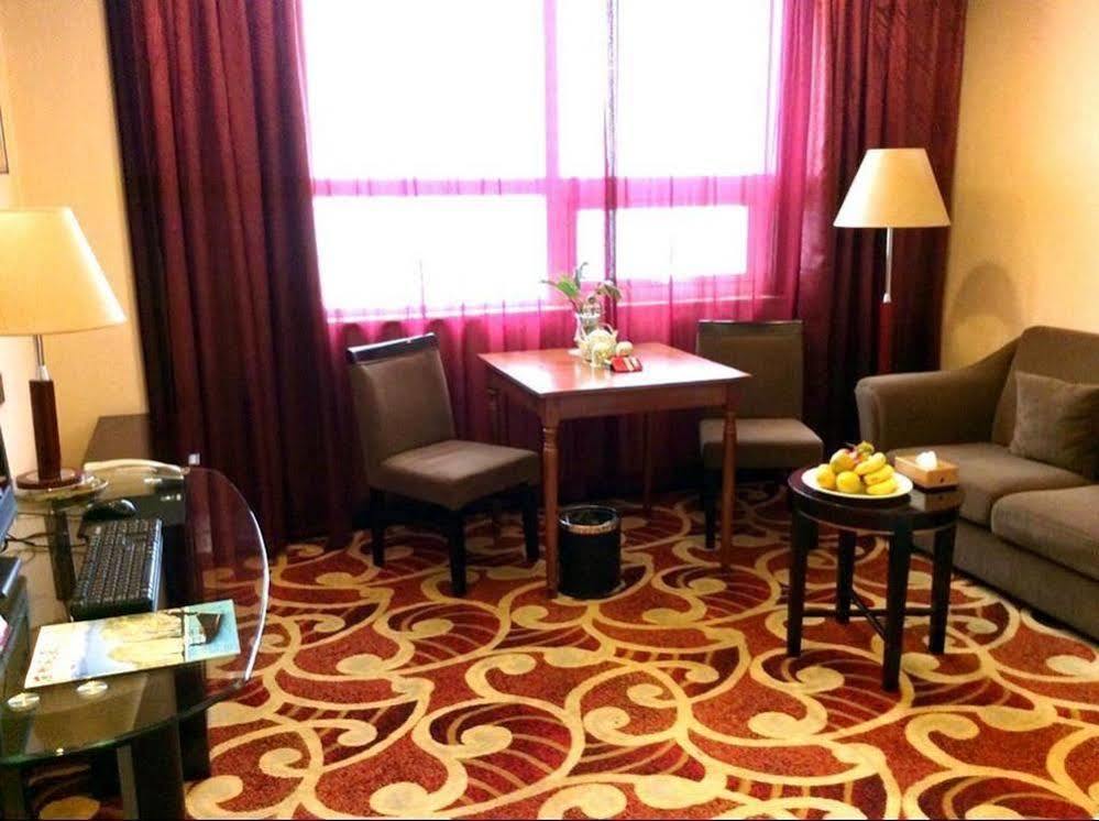 שיג'יאז'ואנג Jingzhou International Hotel מראה חיצוני תמונה